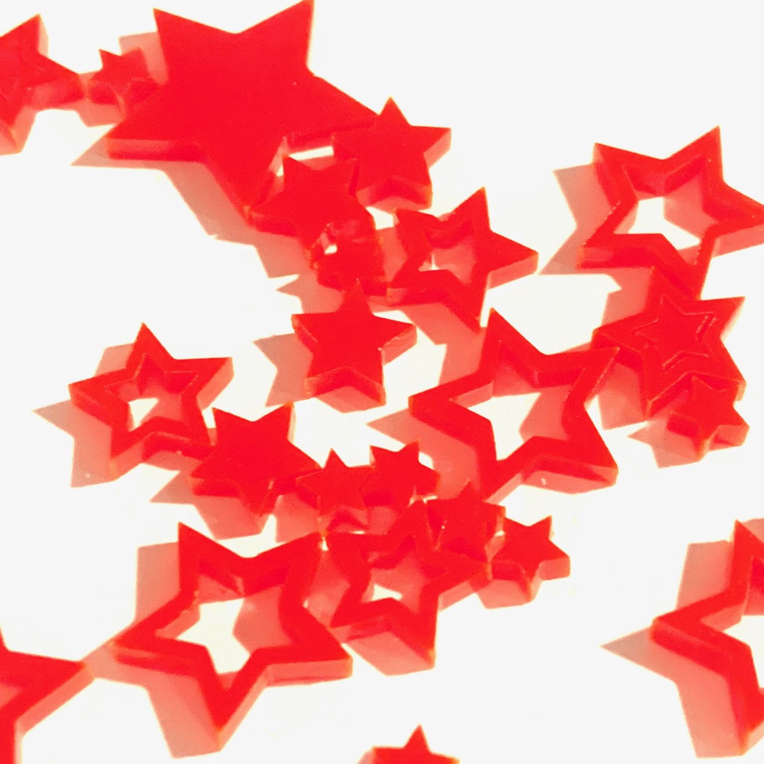 Art-Is-Anne créative - Acrylique «Mini étoile rouge»