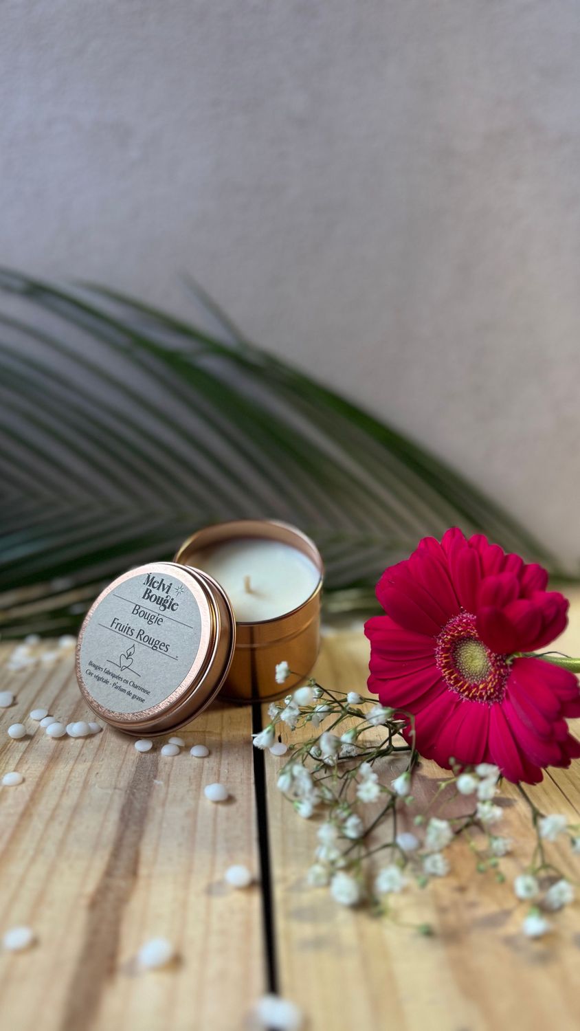 Petite bougie boîte metal Fruits Rouges 70g