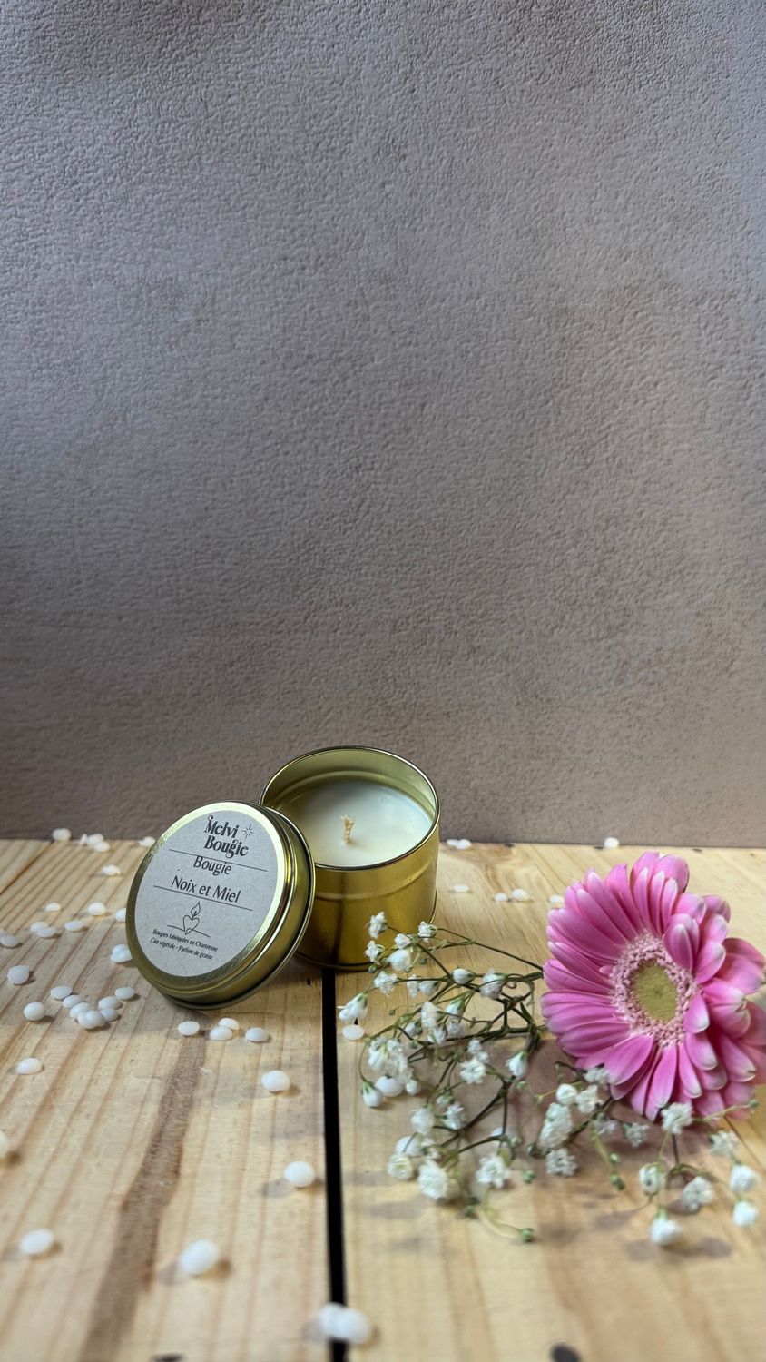 Petite bougie boîte metal Noix et Miel 70g Petite bougie boîte metal Noix et Miel 70g