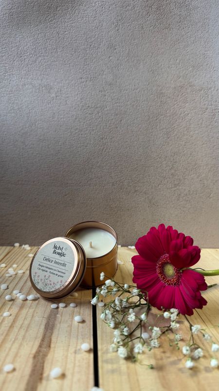 Petite bougie boîte metal Délice Interdit 70g