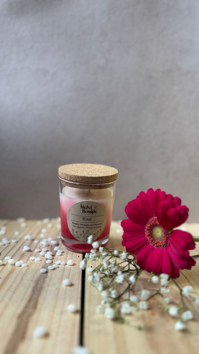 Bougie déco dégradé de rouge  parfum Rose 120g