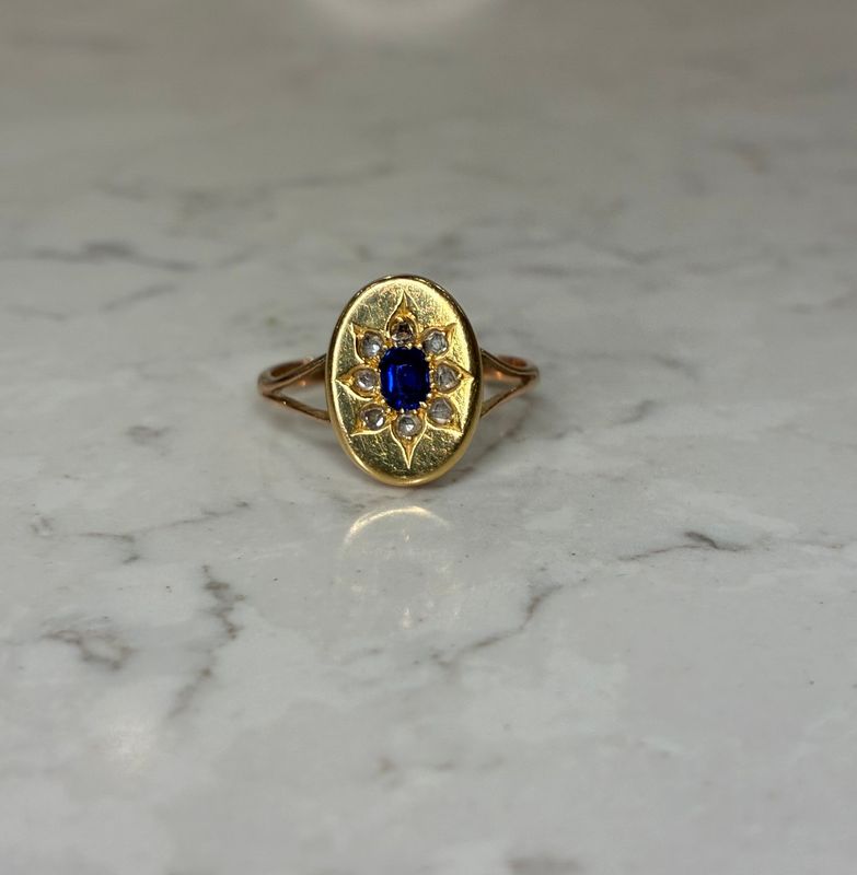 Vintage 9 & 18ct sapphire & diamond star plaque ring