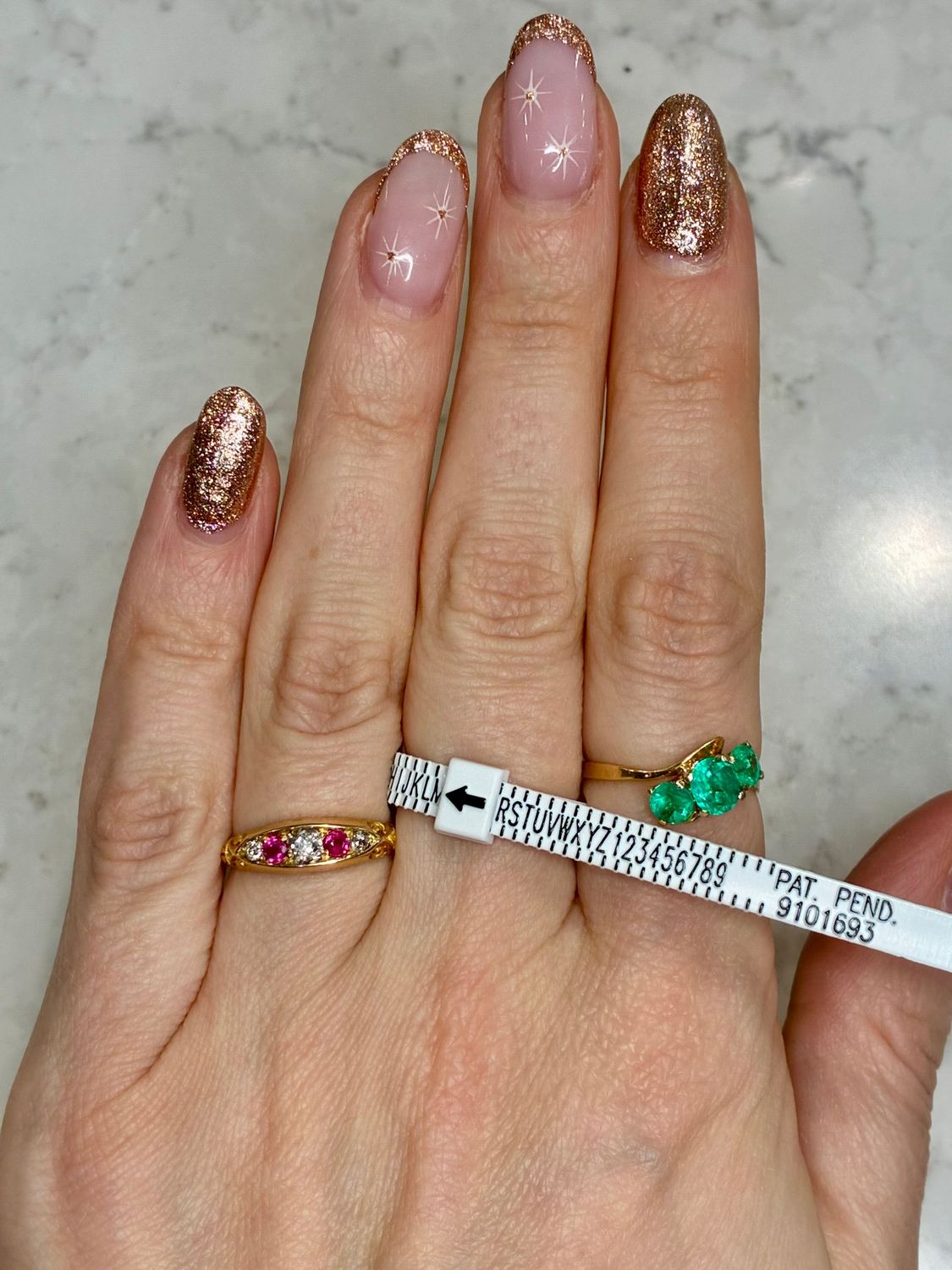 Finger sizer Finger sizer