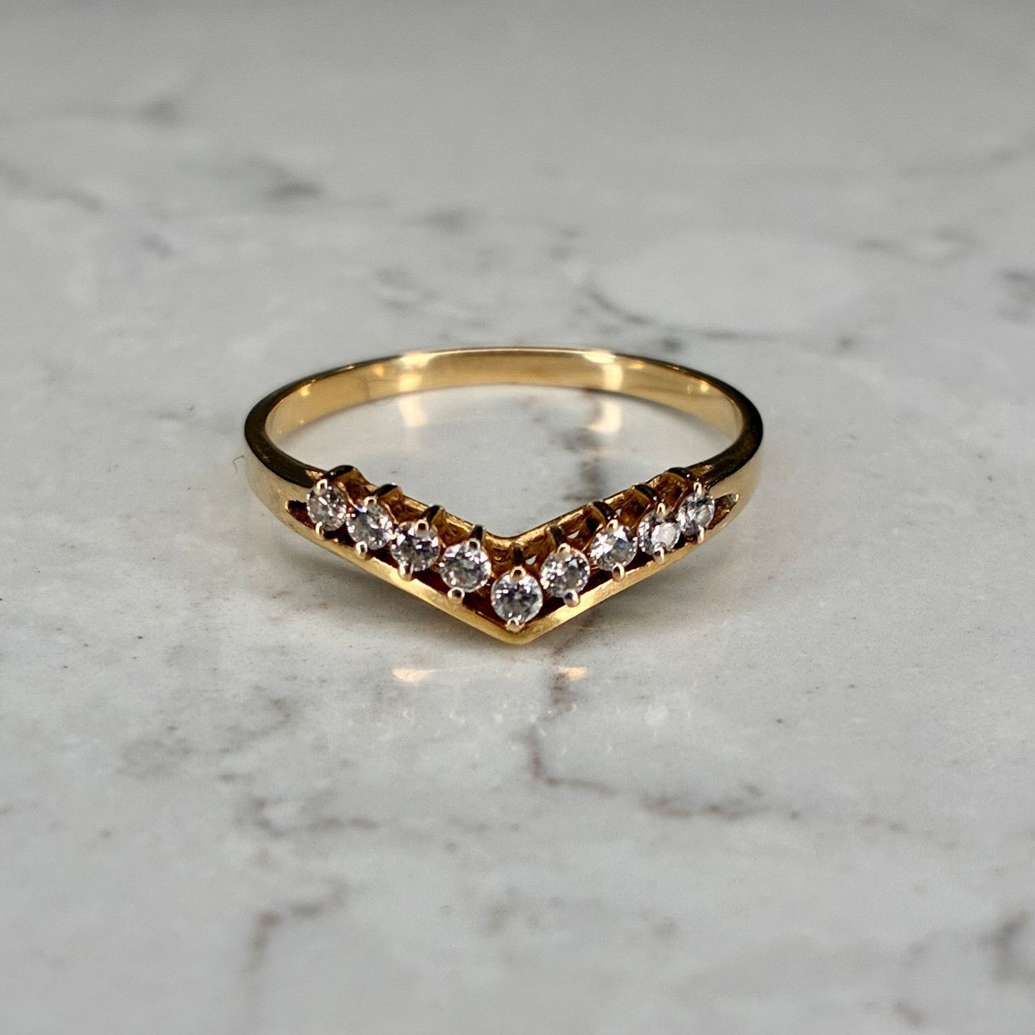 Vintage 18ct yellow gold diamond set wishbone ring