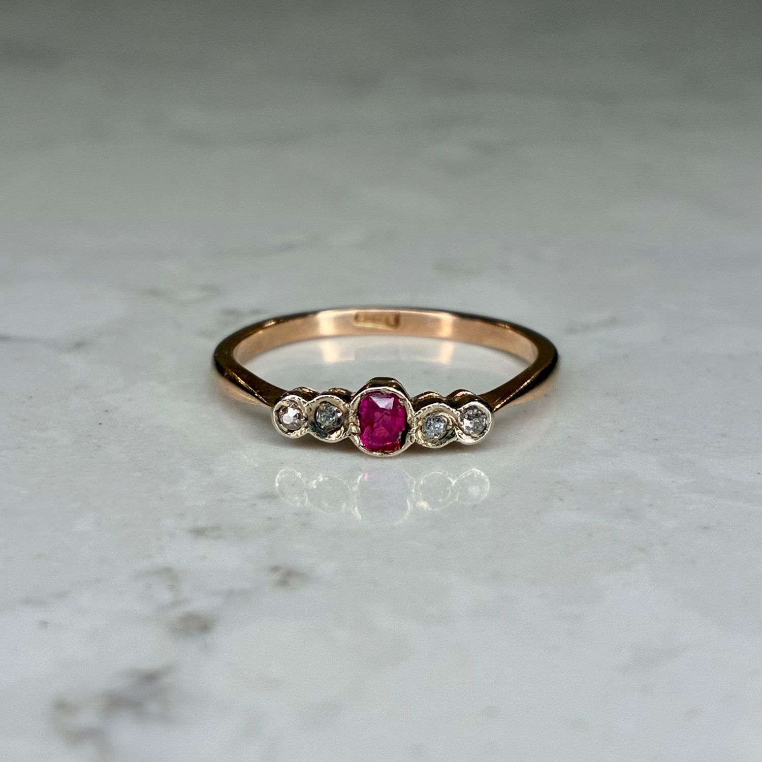 Antique 18ct yellow gold ruby & diamond ring
