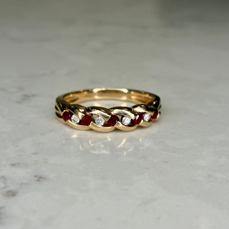 Vintage 9ct yellow gold ruby & diamond plaited ring