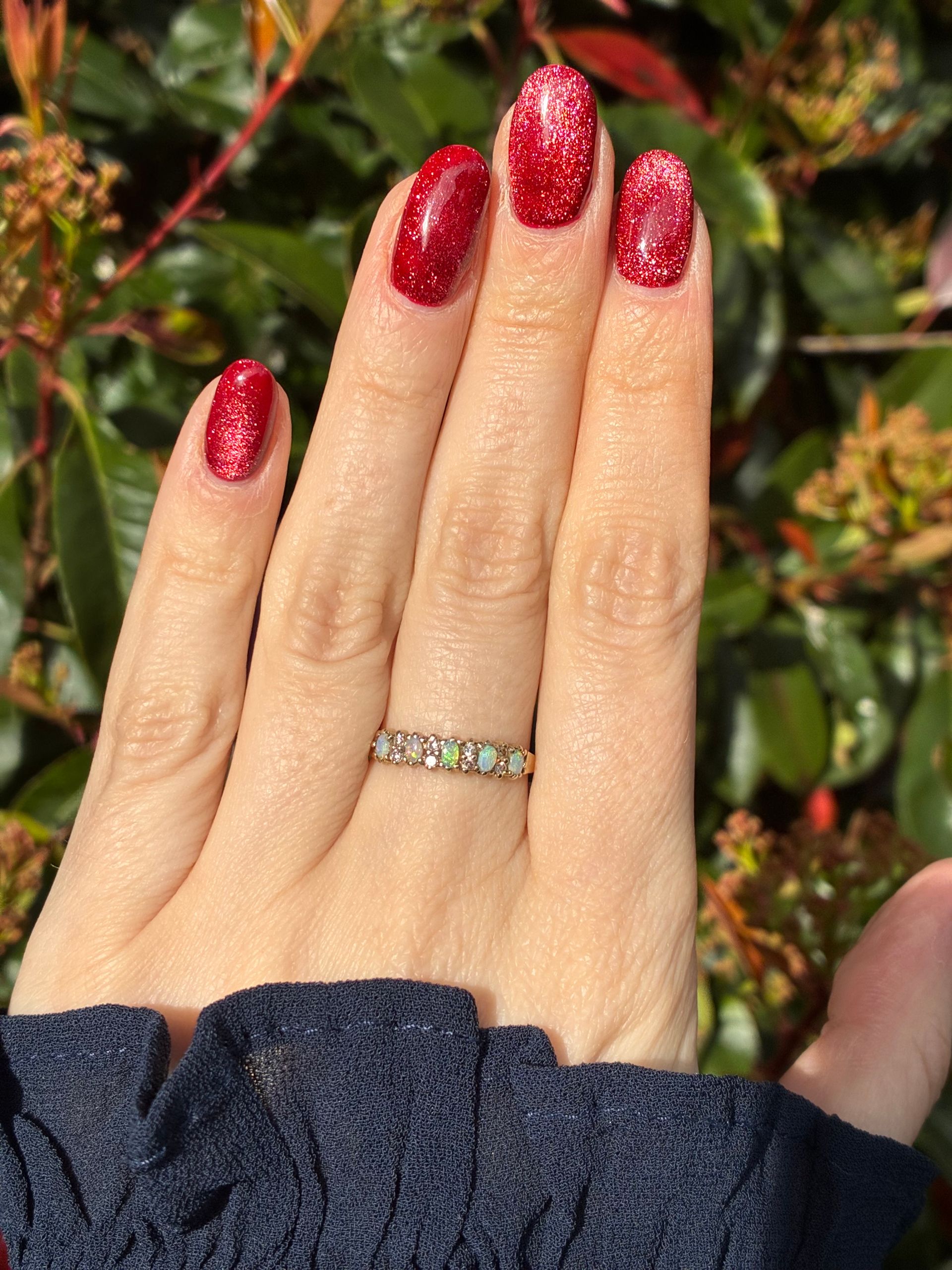 Vintage 9ct yellow gold opal & diamond band