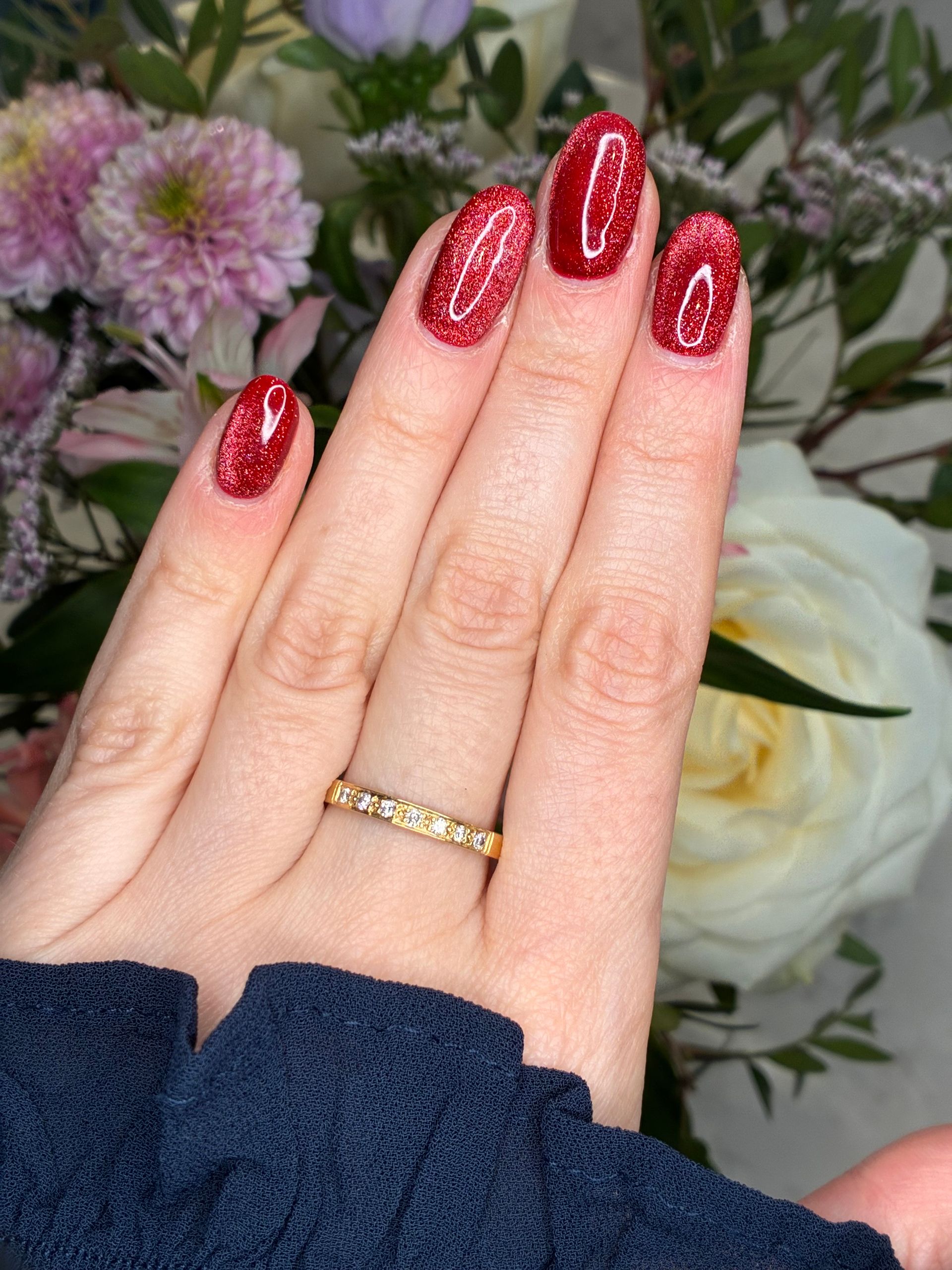 Vintage 18ct yellow gold diamond band ring