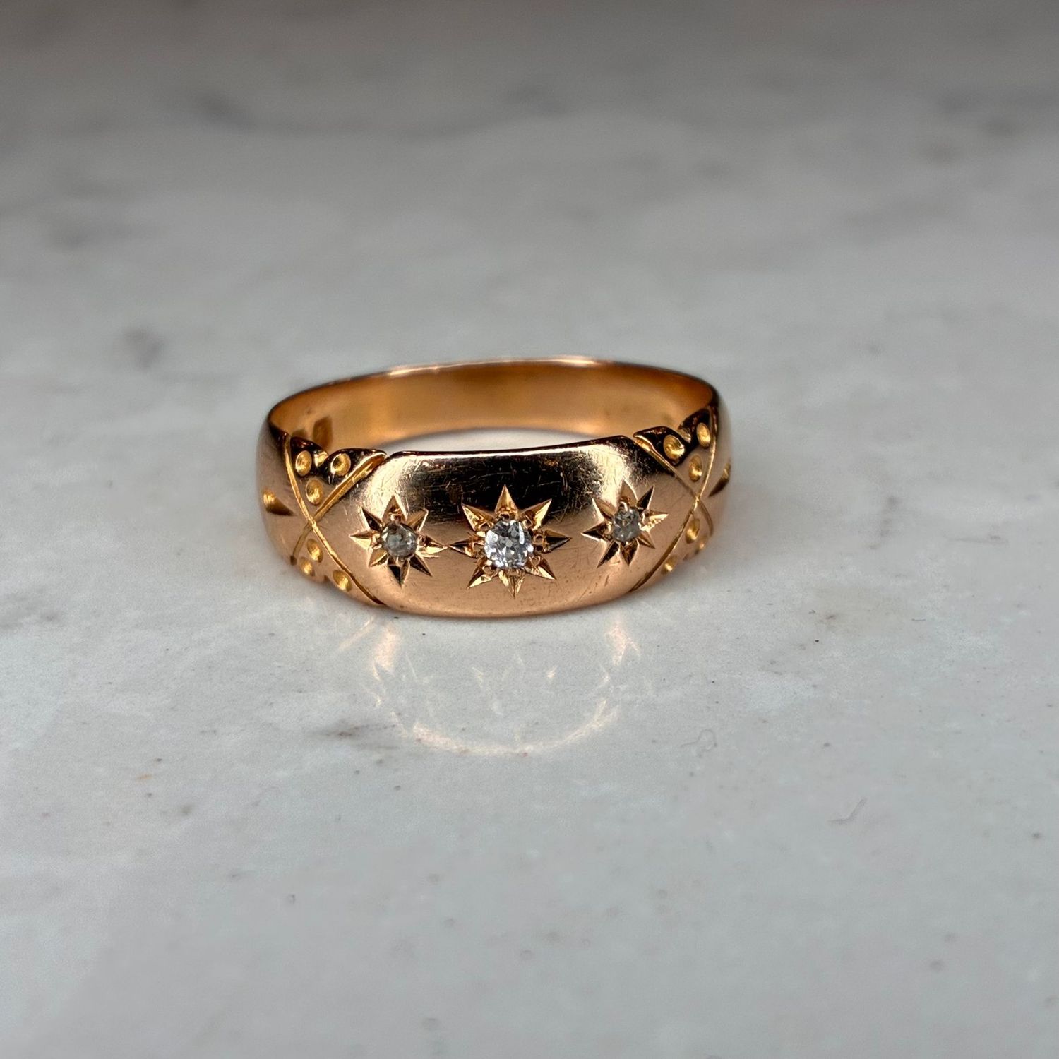 Edwardian 18ct yellow gold gypsy starburst ring