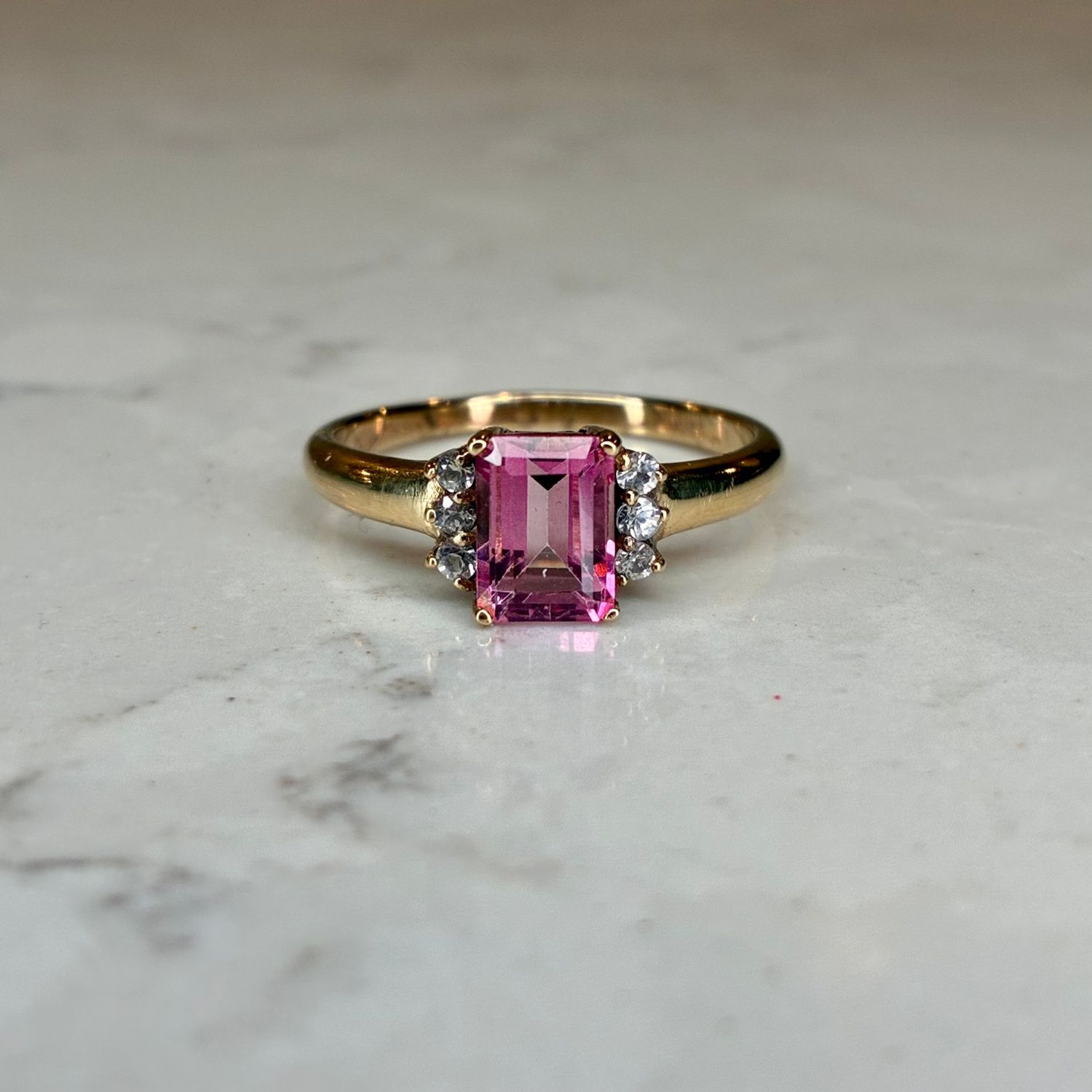 Vintage 9ct yellow gold pink tourmaline & diamond ring Vintage 9ct yellow gold pink tourmaline & diamond ring