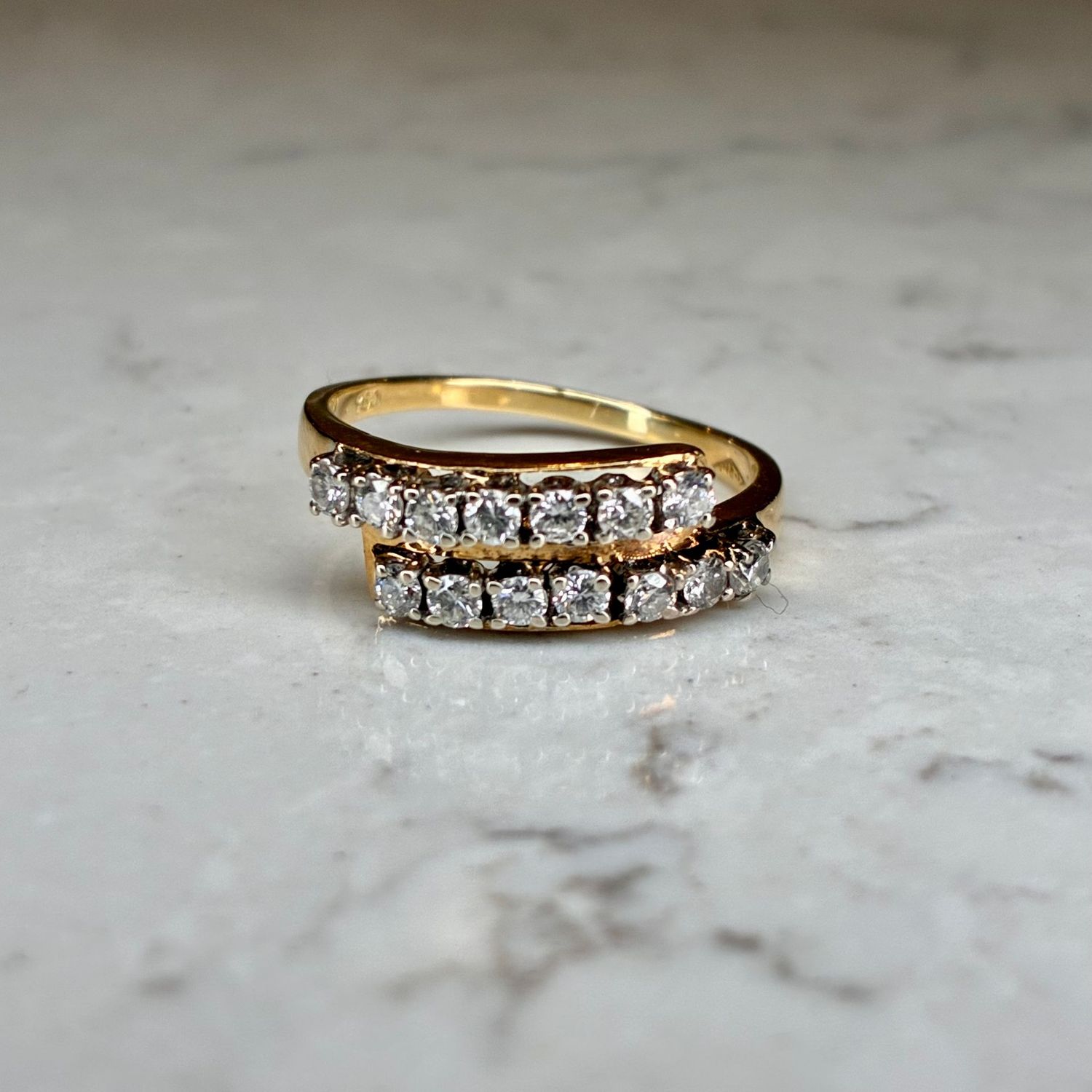 Vintage 18ct yellow gold diamond bypass ring
