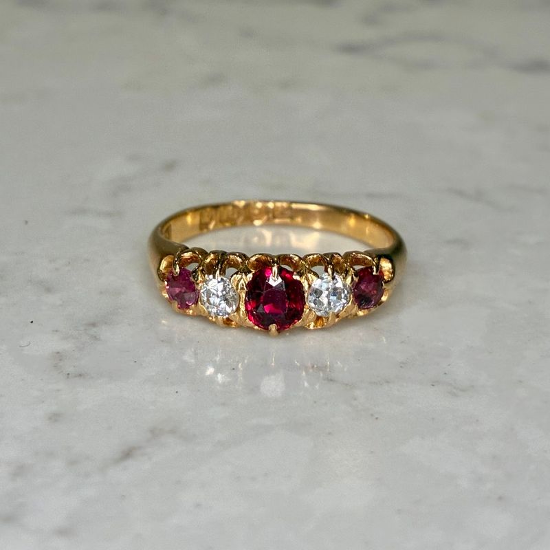 Victorian 18ct yellow gold claw-set ruby & diamond five-stone ring