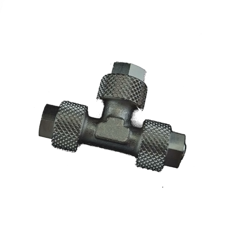 T-Stück mit Verschraubung für separaten Gasausgang (Platinausgang)