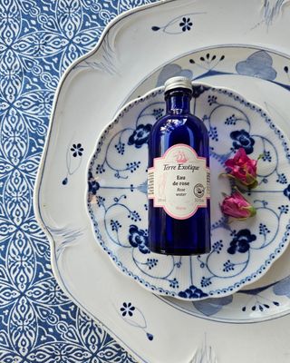 Ruusuvesi | Rose Flower Water | TERRE EXOTIQUE | 100 ml