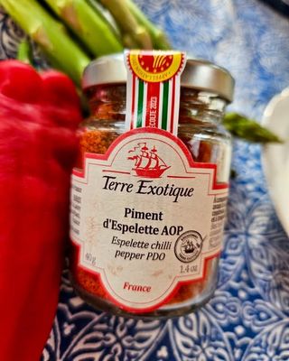 Espelette chilijauhe A.O.P. | Espelette Chilli Pepper Powder PDO | TERRE EXOTIQUE | 40g