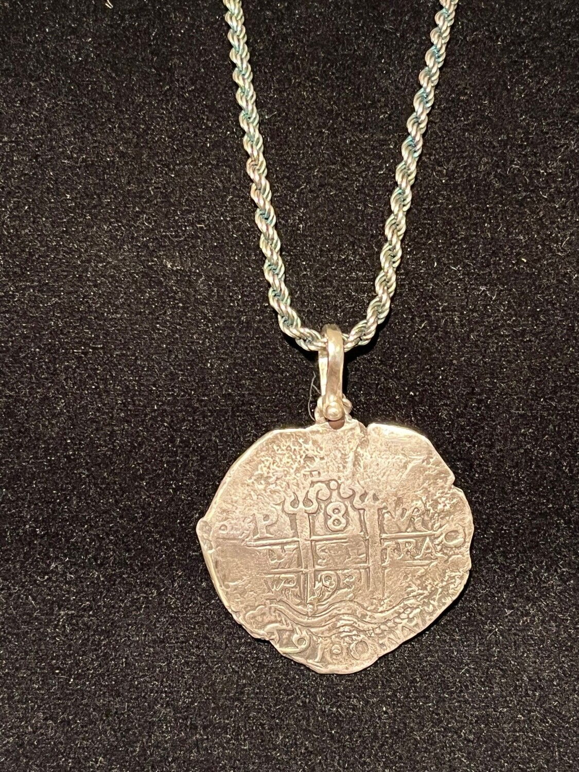 Silver 8 Realé Pendant