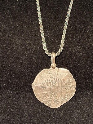 Silver 8 Realé Pendant
