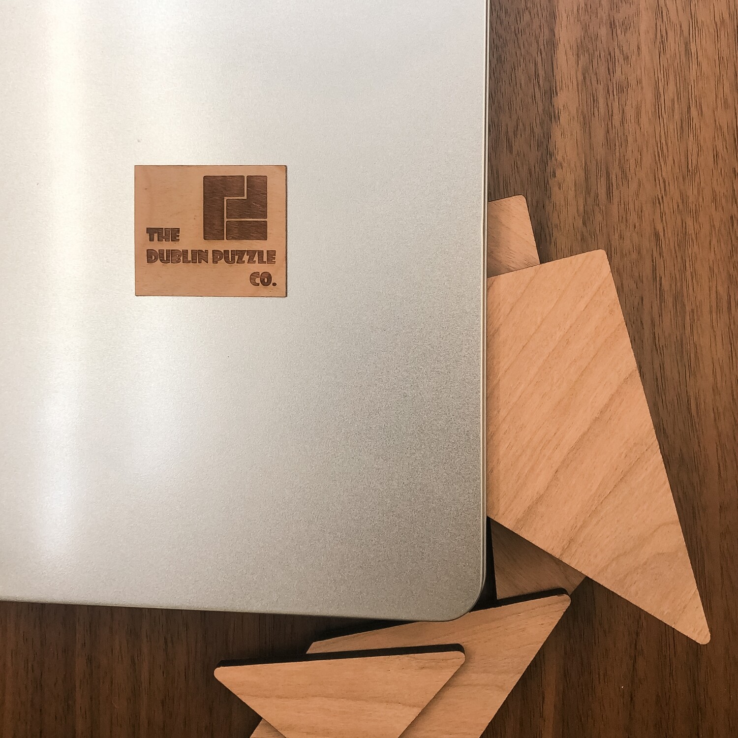 Tangram Luxury Cherry Puzzle