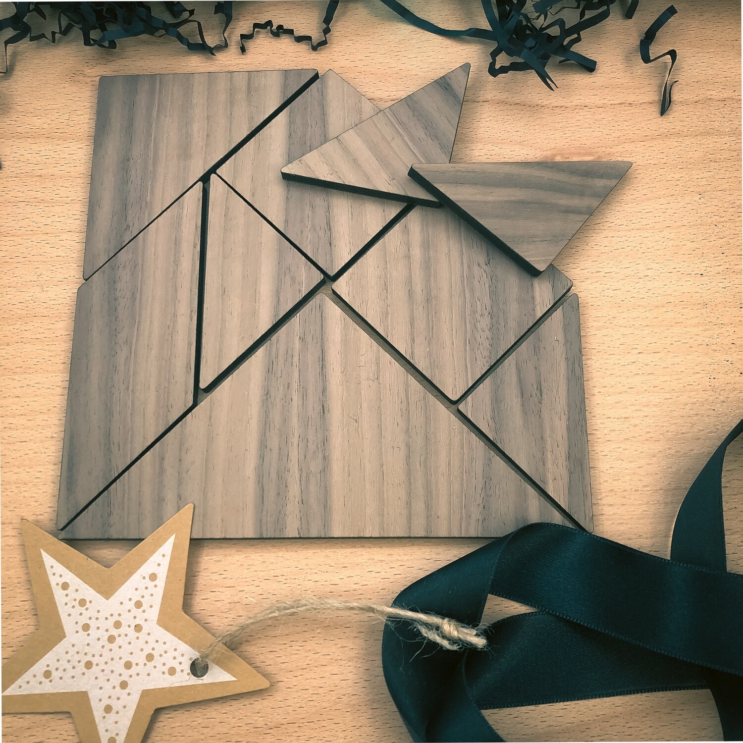 Large Puzzle Hamper