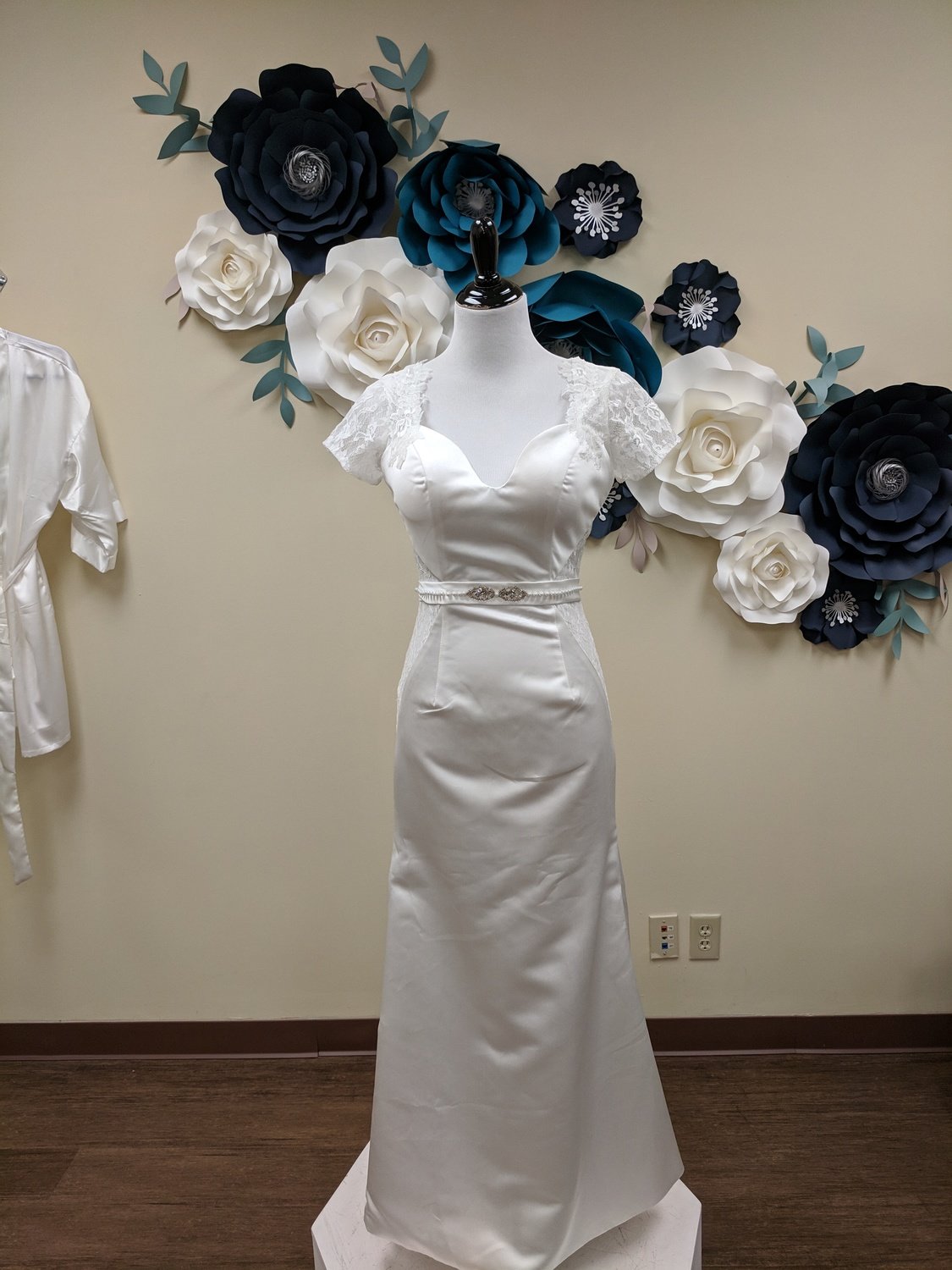 Handmade Sexy Wedding Dress Size 6