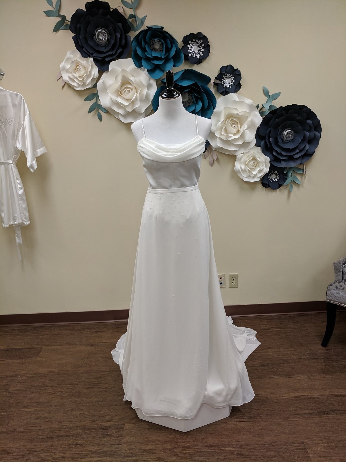 Lana Basset 3 pc Bridal Gown Set Size 6