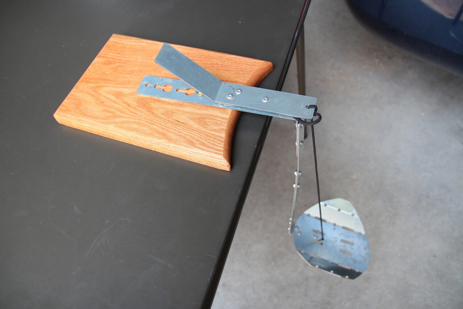 10" Ice Hole Trap with Oak Mounting Board