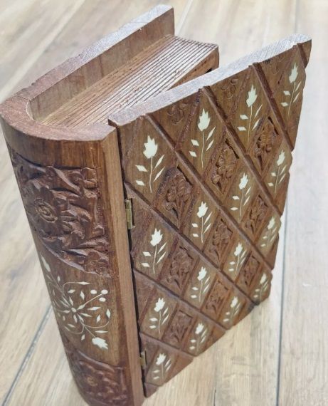Carved secret book box with inlays 165x230x6mm