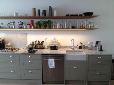 BESPOKE FLOATING SHELVES/STAIRS