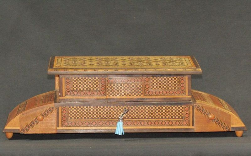 Sorrento Art deco style micro mosaic music jewellery/trinket box 152x412x122mm