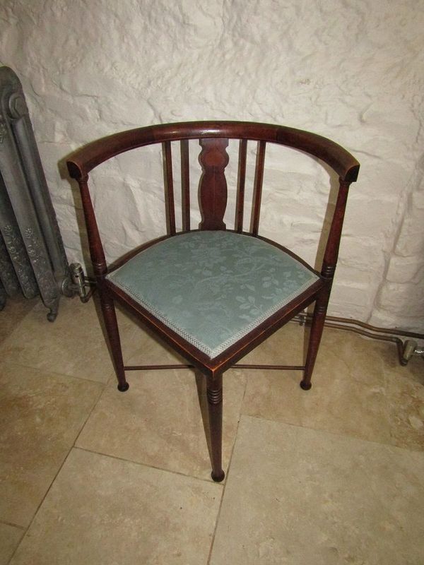 Corner chair with fairly recent upholstery and webbing 425x425x695mm