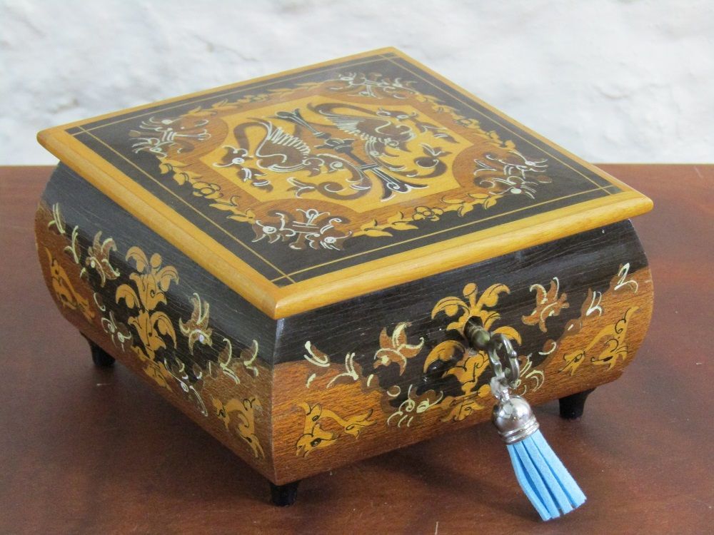 Sorrento marquetry with birds jewellery/trinket small box112x112x63mm lined, working lock and key Sorrento marquetry with birds jewellery/trinket small box112x112x63mm lined, working lock and key