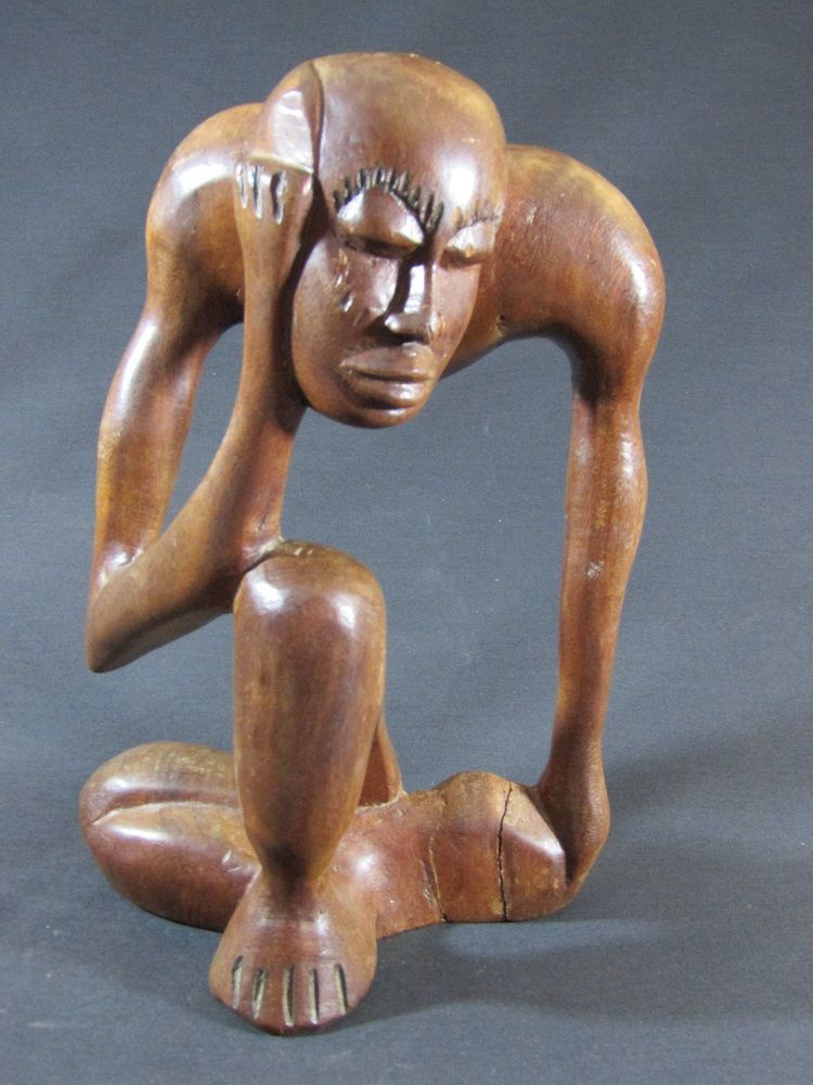 African sculpture 185x130x290mm