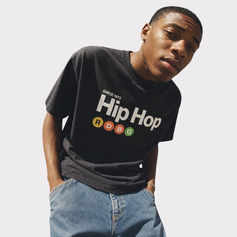 HIP HOP T-SHIRT (SCRITTA BIANCA) HIP HOP T-SHIRT (SCRITTA BIANCA)