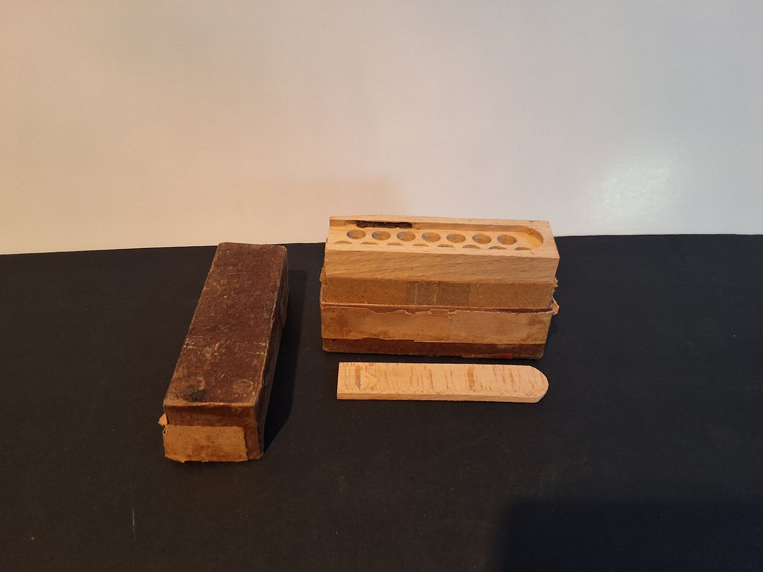 WW2 German Wehrmacht detonator box