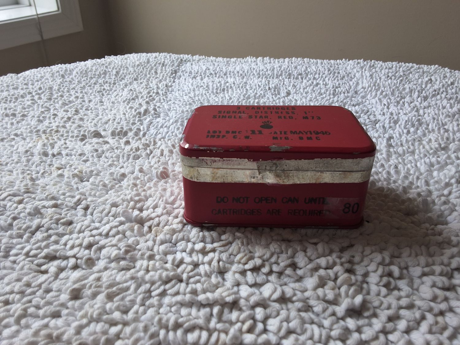 WW2 Red Signal Flares