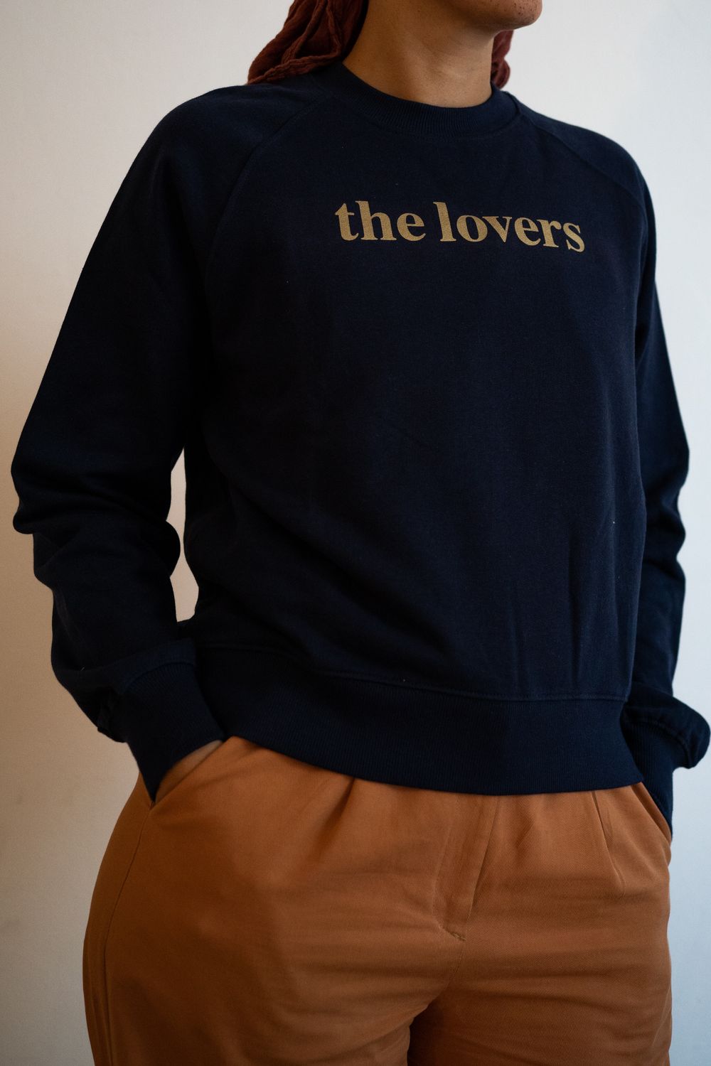 THE LOVERS by The Lovers & Leaders, Sweater - dunkelblau / Druck gold - Restbestand