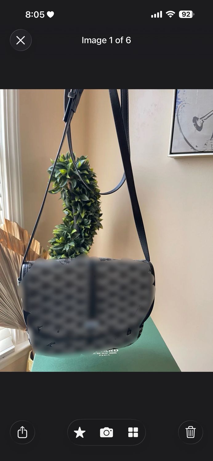 GYRD ONE SHOULDER BAG