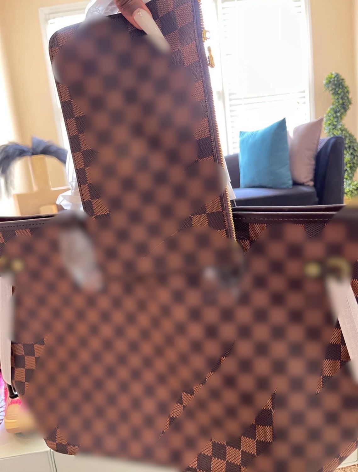 BROWN NEVERFULL GM (RED