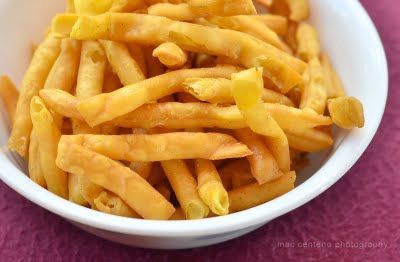 Salazar Bakery\, Type: Shing a Ling