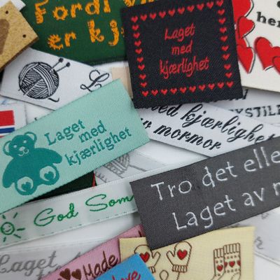 (SALG) 25 stk. sy-/ strikkemerker (miks)