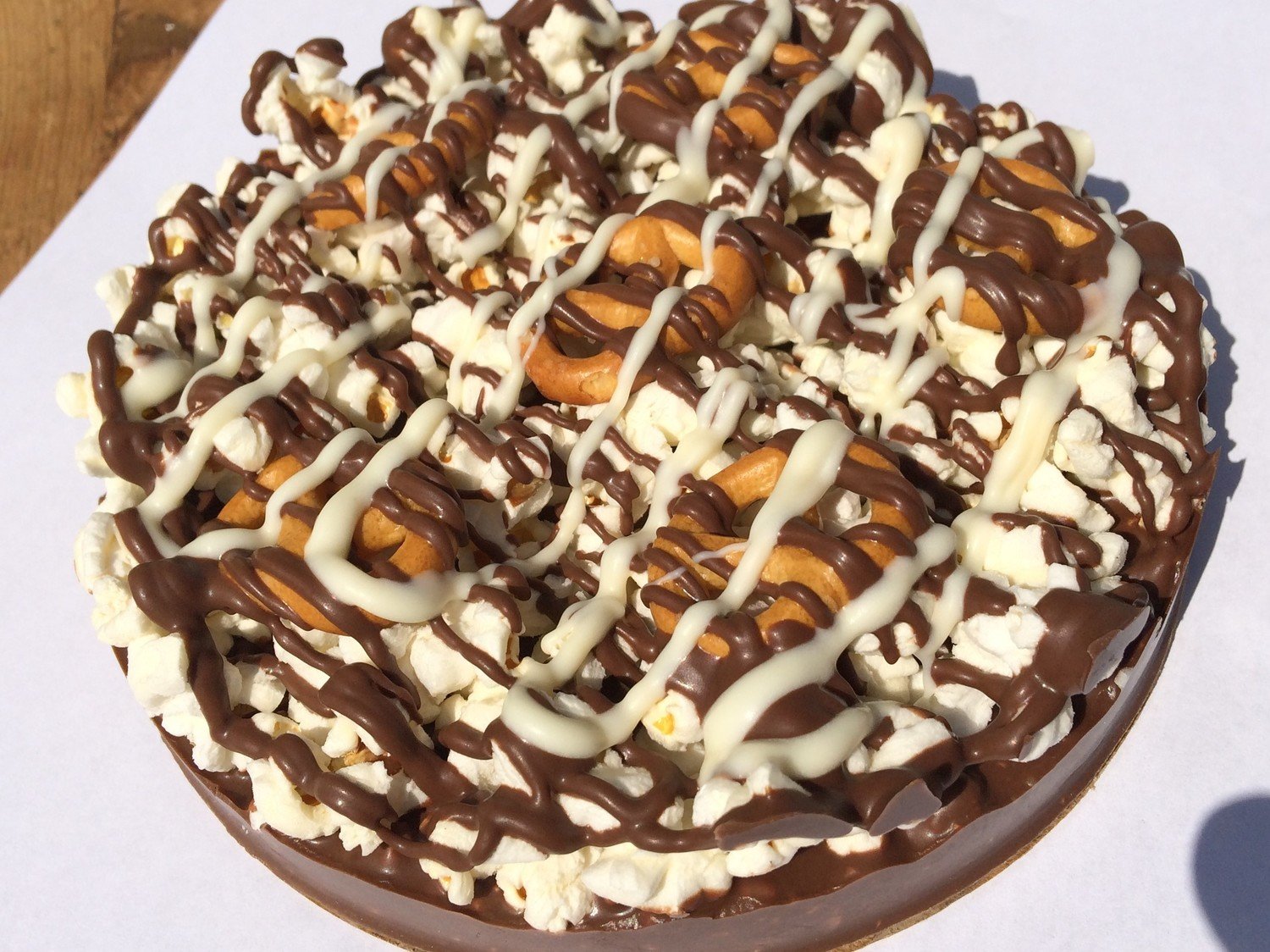 Gourmet Chocolate Pizza - Pizazz™ - Mini - Gluten Free - Pretzel