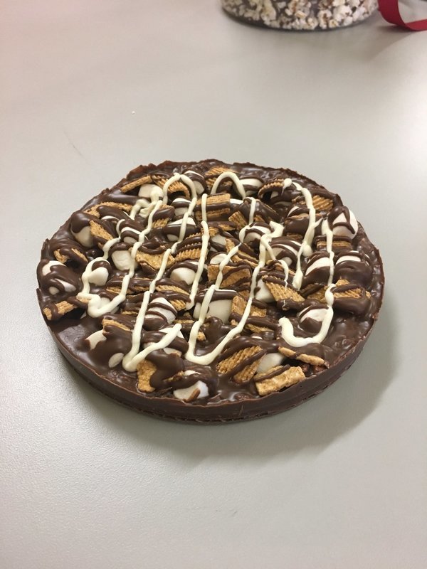 Chocolate Pizza with Pizazz™ 6" (Mini Supreme Smores)