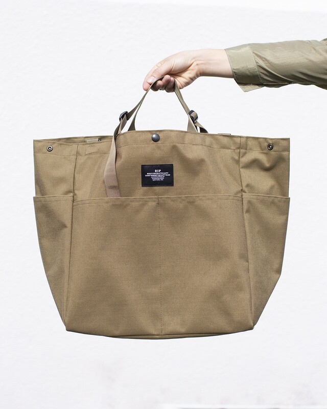 BIP CARRY-ALL BEACH BAG IN BEIGE