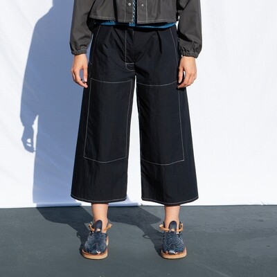 W'MENSWEAR SEALAB PANTS IN NAVY W'MENSWEAR SEALAB PANTS IN NAVY