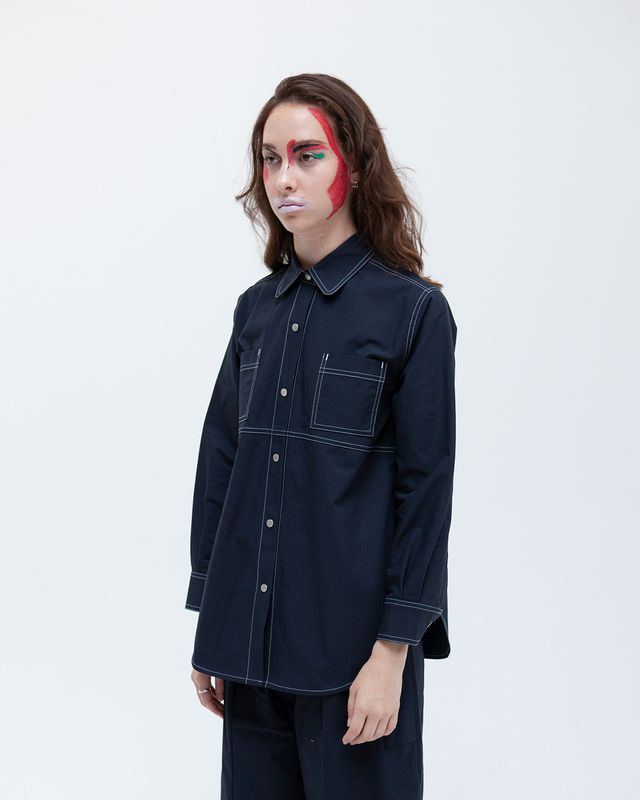W'MENSWEAR CREW SHIRT IN NAVY