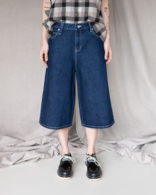 W&#39;MENSWEAR BOWL SHORTS IN INDIGO