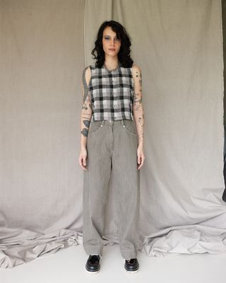 W'MENSWEAR WENDY TROUSER IN BROWN