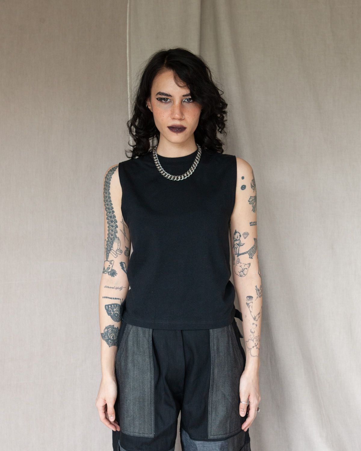 W'MENSWEAR W'MENS TANK IN BLACK COTTON-HEMP W'MENSWEAR W'MENS TANK IN BLACK COTTON-HEMP