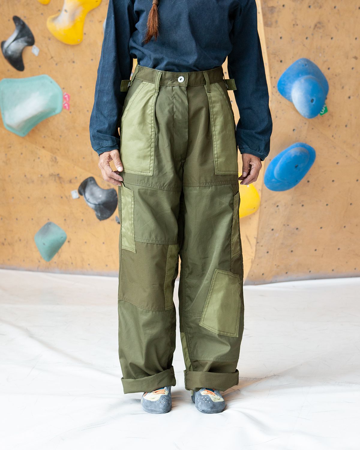 GOOD 'OL WHATS-HER-FACE UNISEX FREEDOM FLIGHT PANTS IN GREEN GOOD 'OL WHATS-HER-FACE UNISEX FREEDOM FLIGHT PANTS IN GREEN