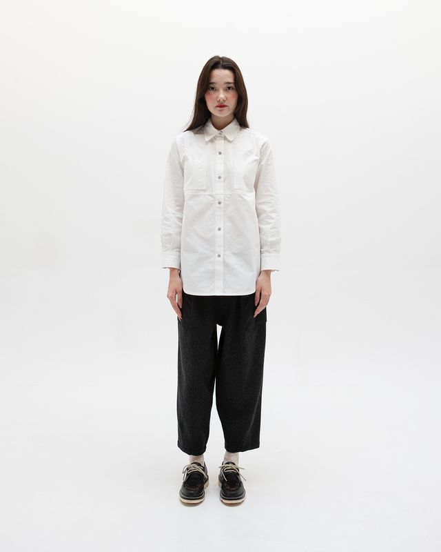 W'MENSWEAR CREW SHIRT IN OFF-WHITE